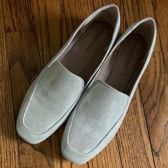 donald pliner haro loafer